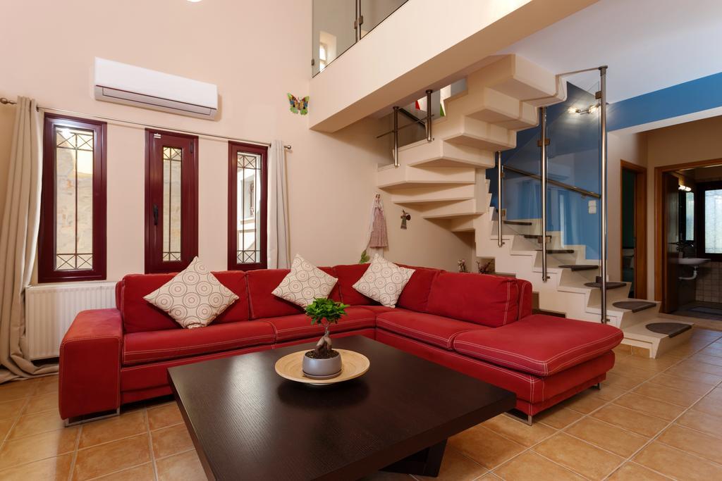 Evalexia Villa - Luxury Villa With Private Pool Near Laganas Perfect For Groups By Villa Mana Gers กาลามากี ภายนอก รูปภาพ